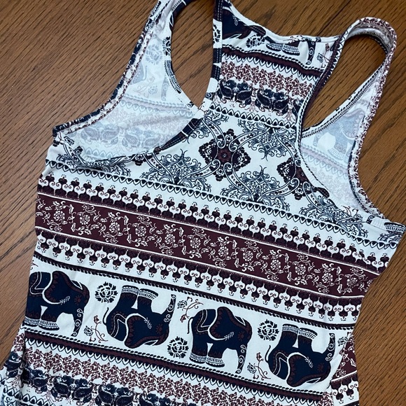 Rue21 Elephant Tank Top XL - Picture 3 of 4